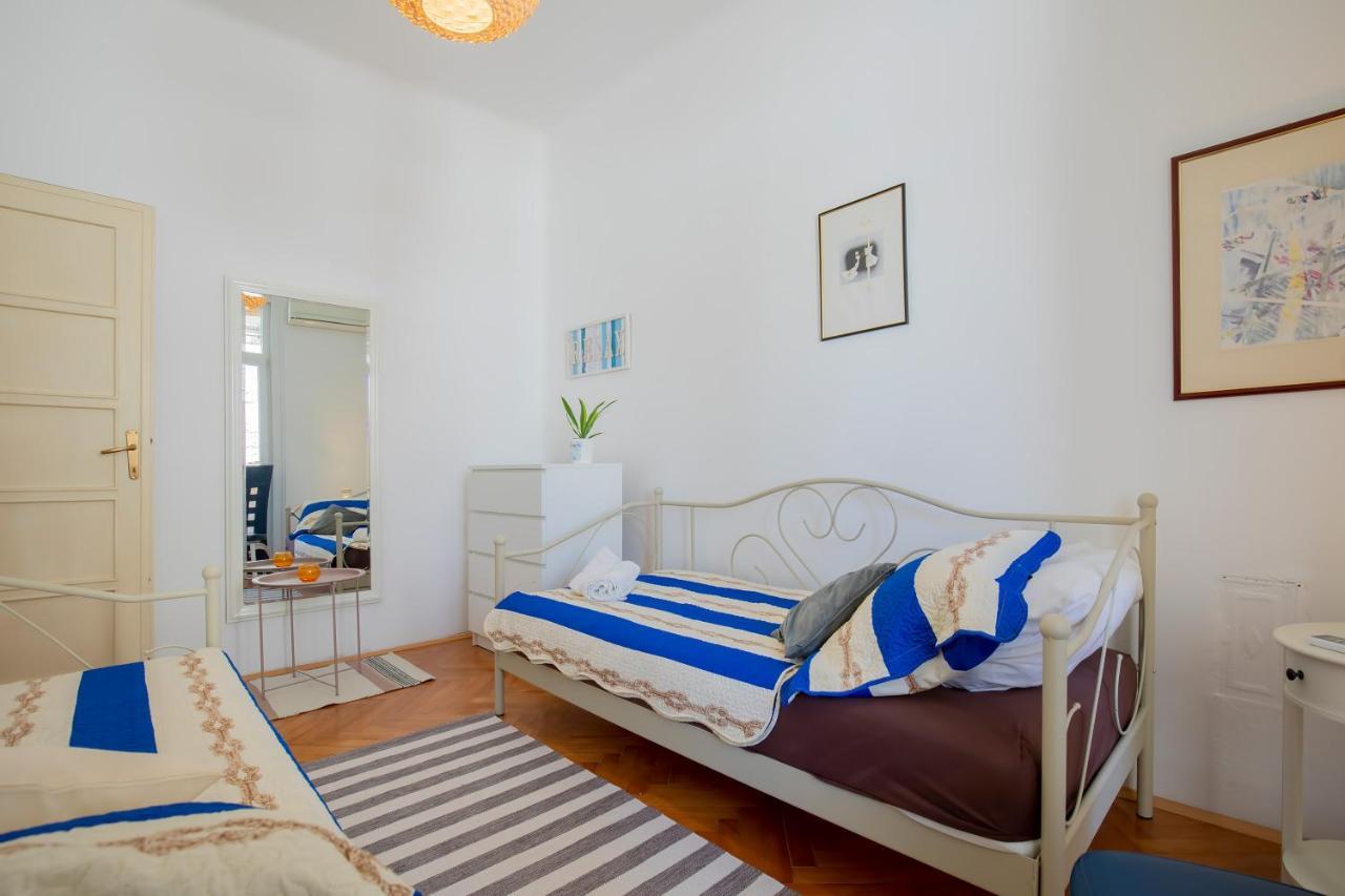 Amphitheater Apartment Pula Zewnętrze zdjęcie