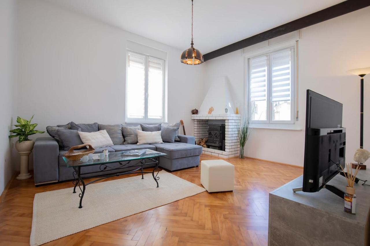 Amphitheater Apartment Pula Zewnętrze zdjęcie