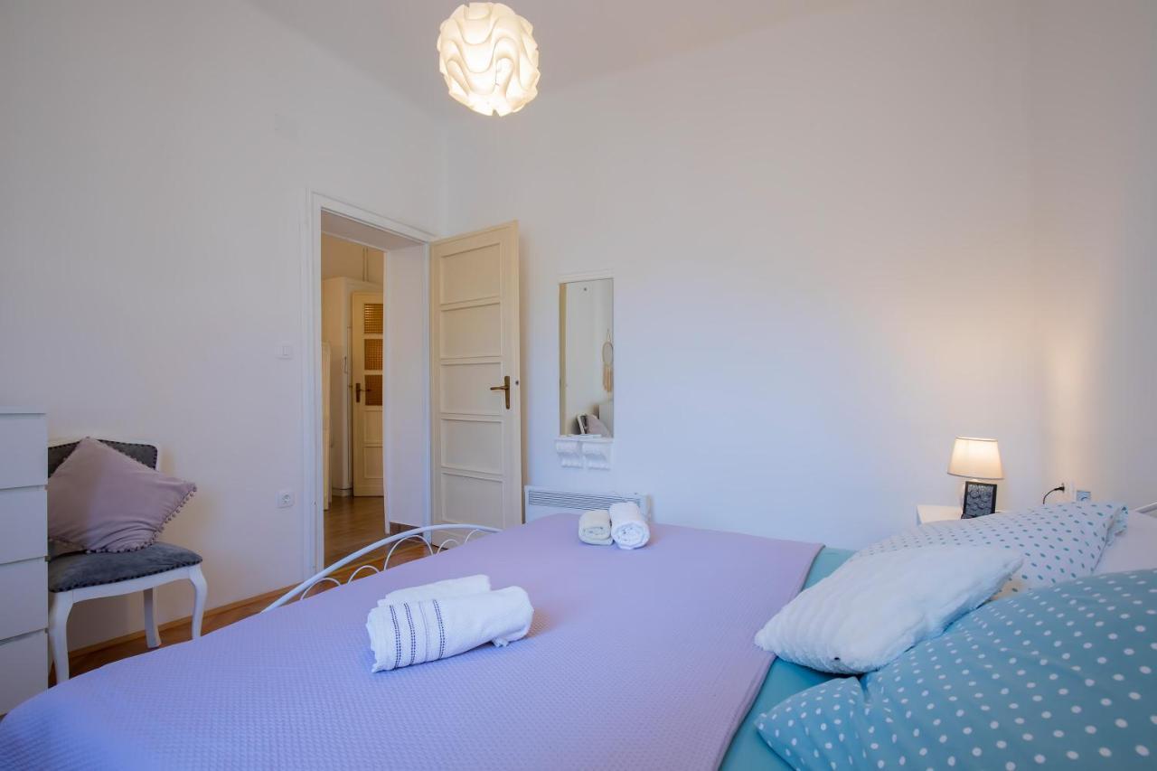 Amphitheater Apartment Pula Zewnętrze zdjęcie
