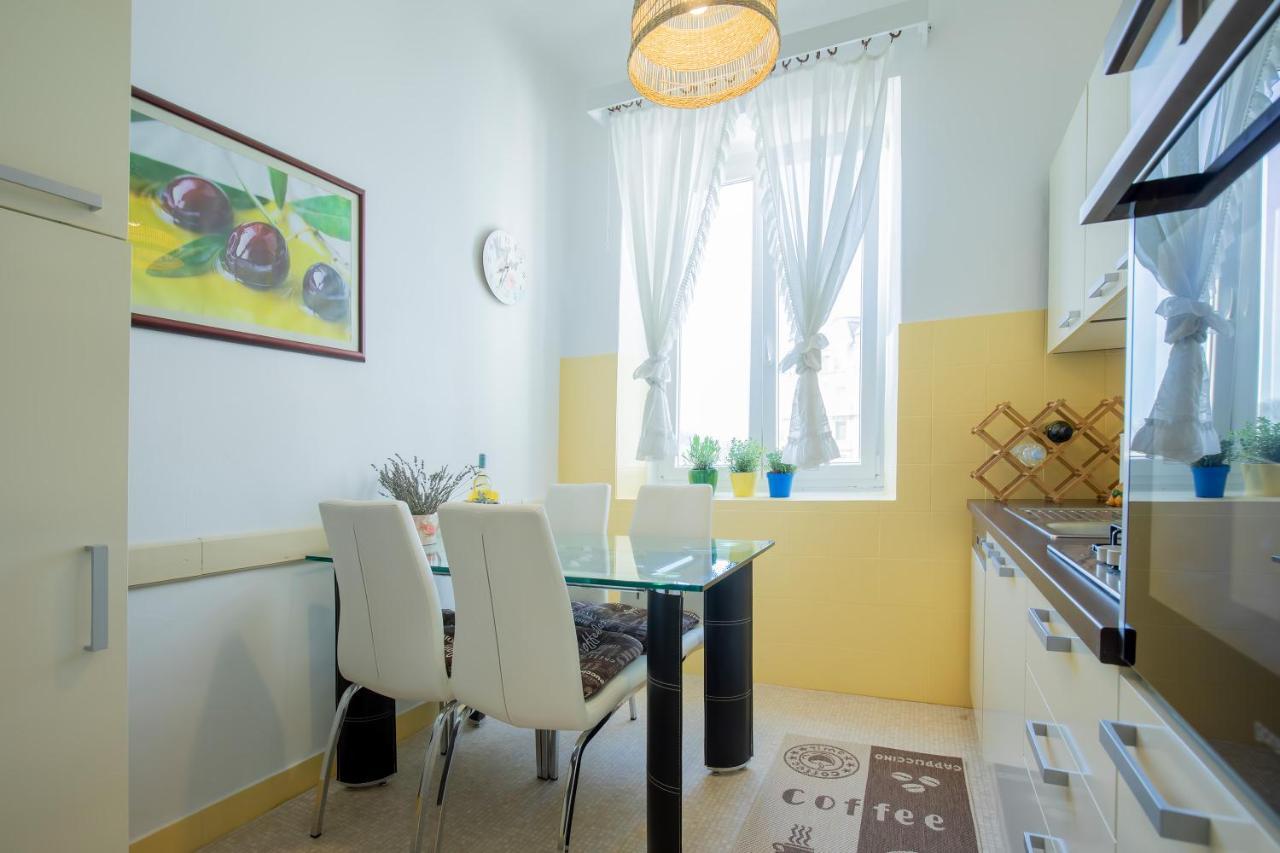 Amphitheater Apartment Pula Zewnętrze zdjęcie