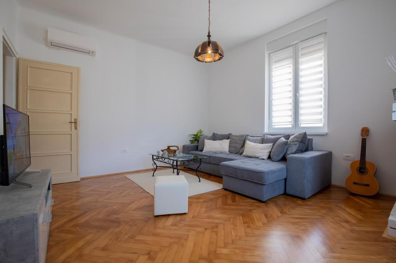 Amphitheater Apartment Pula Zewnętrze zdjęcie
